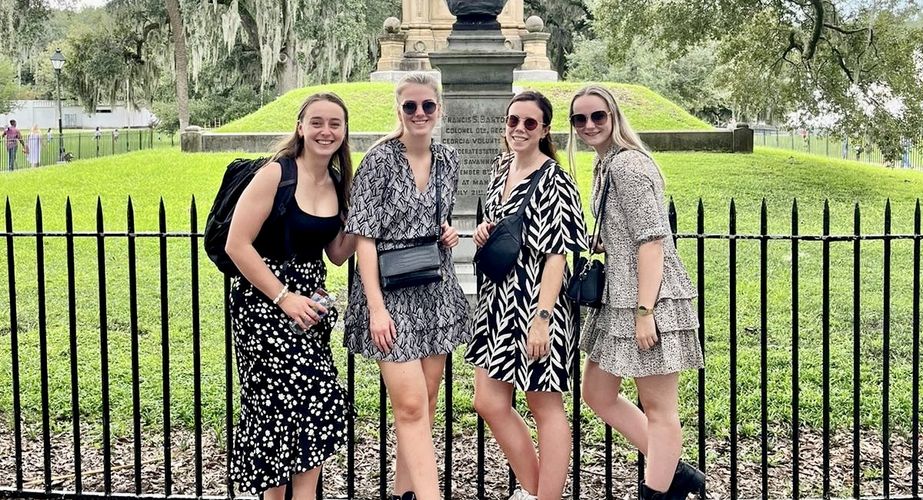 Deep South 38 Deep South 38